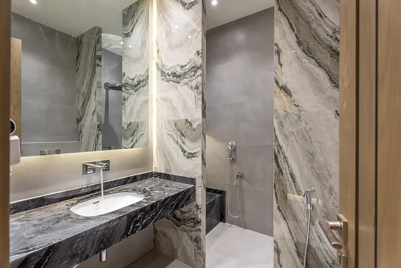 Bathrooms by GreenStone Design & Construction, photo 3 of 6